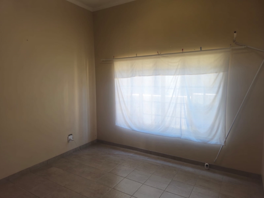 3 Bedroom Property for Sale in Waterval East North West